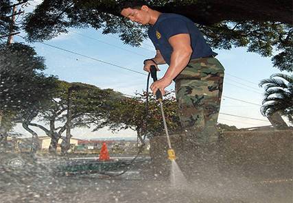 高压清洗机在城市下水管道清淤中的应用